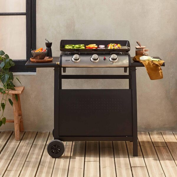 Alice's Garden - Plancha au gaz 3 brûleurs sur Chariot - Porthos - 7.55kW. plancha à gaz avec desserte Cuisine extérieure. Plaque émaillée. INOX. Barbecue