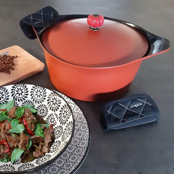 Cookut, L'incroyable cocotte rouge brique avec poignée en céramique citrouille rouge 7l - 28cm