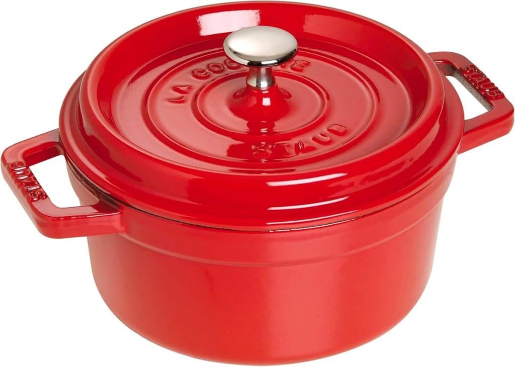 Test : cocotte en fonte Staub, ronde 30 cm, cerise