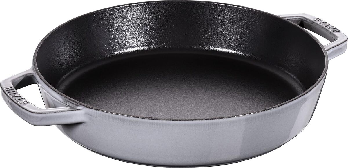 Test de la poêle en fonte STAUB Ø 26 cm : performance et élégance