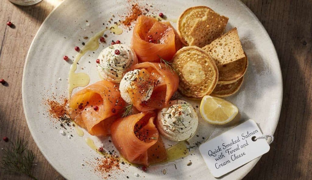 Saumon fumé minute au fenouil et fromage frais épicé