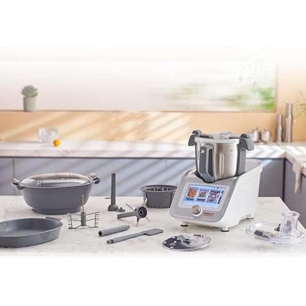 Découvrez notre test complet du robot cuiseur Cuisioxtconnect gris de Kitchencook : 800 recettes pour simplifier vos repas et gagner du temps en cuisine. Efficacité, design et facilité d'utilisation décryptés.