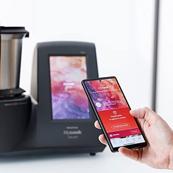 Découvrez notre test complet du Taurus Mycook, le robot cuiseur multifonction connecté de 1600W, et transformez votre cuisine avec cet appareil innovant et performant