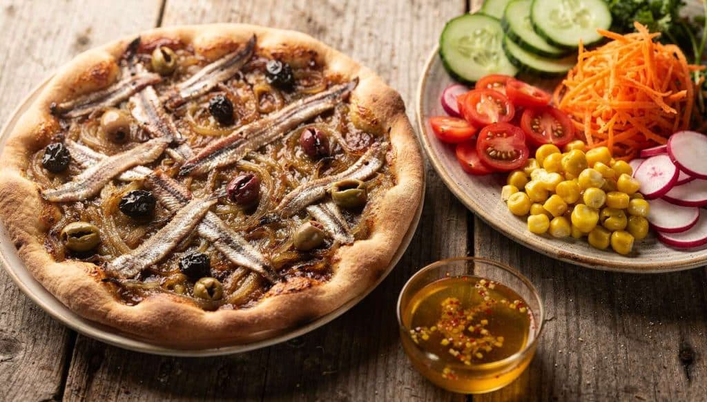 Recette pissaladière et salade de crudités - atelier des chefs