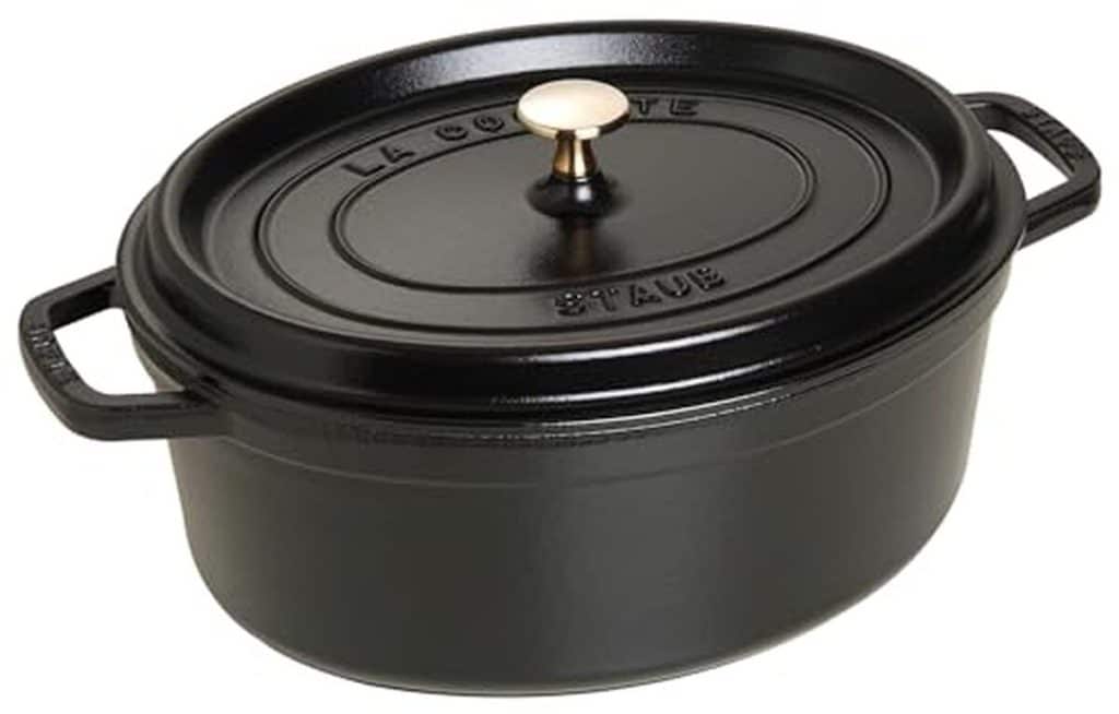 Test de la cocotte en fonte Staub 33 cm ovale noire