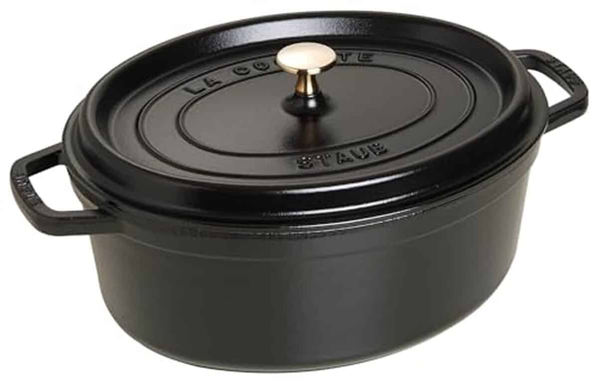 Test de la cocotte en fonte Staub 33 cm ovale noire