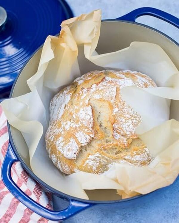 Découvrez notre test détaillé de la cocotte en fonte 7, 5 L indigo multifonction : performances, avantages et verdict final pour bien choisir votre ustensile de cuisine
